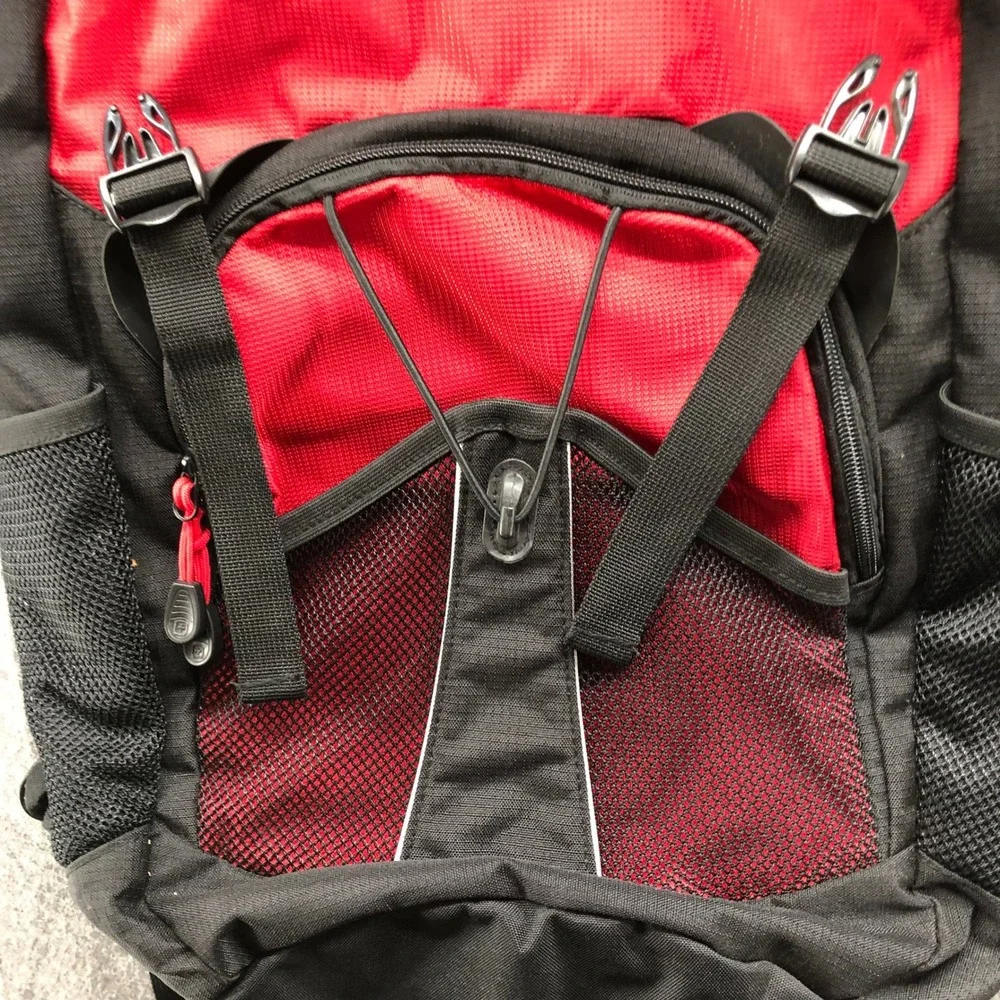 SwissAlps Hiking Backpack Red Black Outdoor Camping Daypack Bag Large Airflow